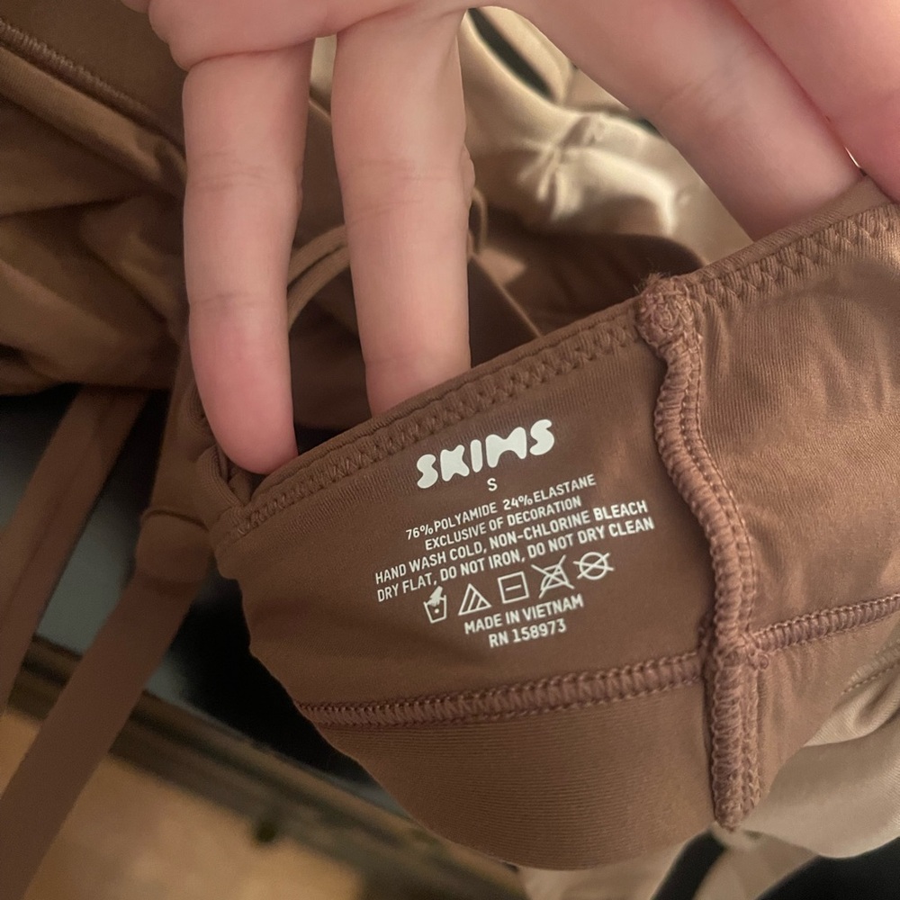 Skims Bralettes - Picture 2 of 3
